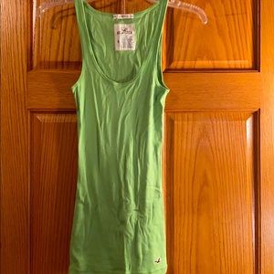 Hollister women’s medium green stretchy tank top